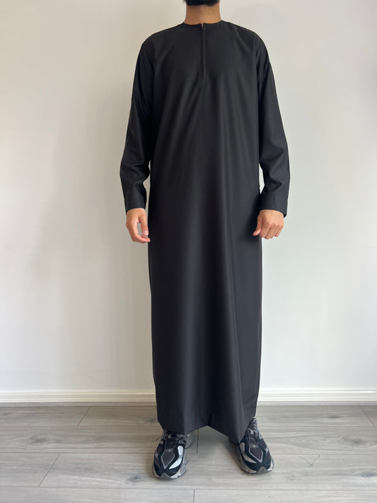 Premium Omani Thobe - Obsidian Black