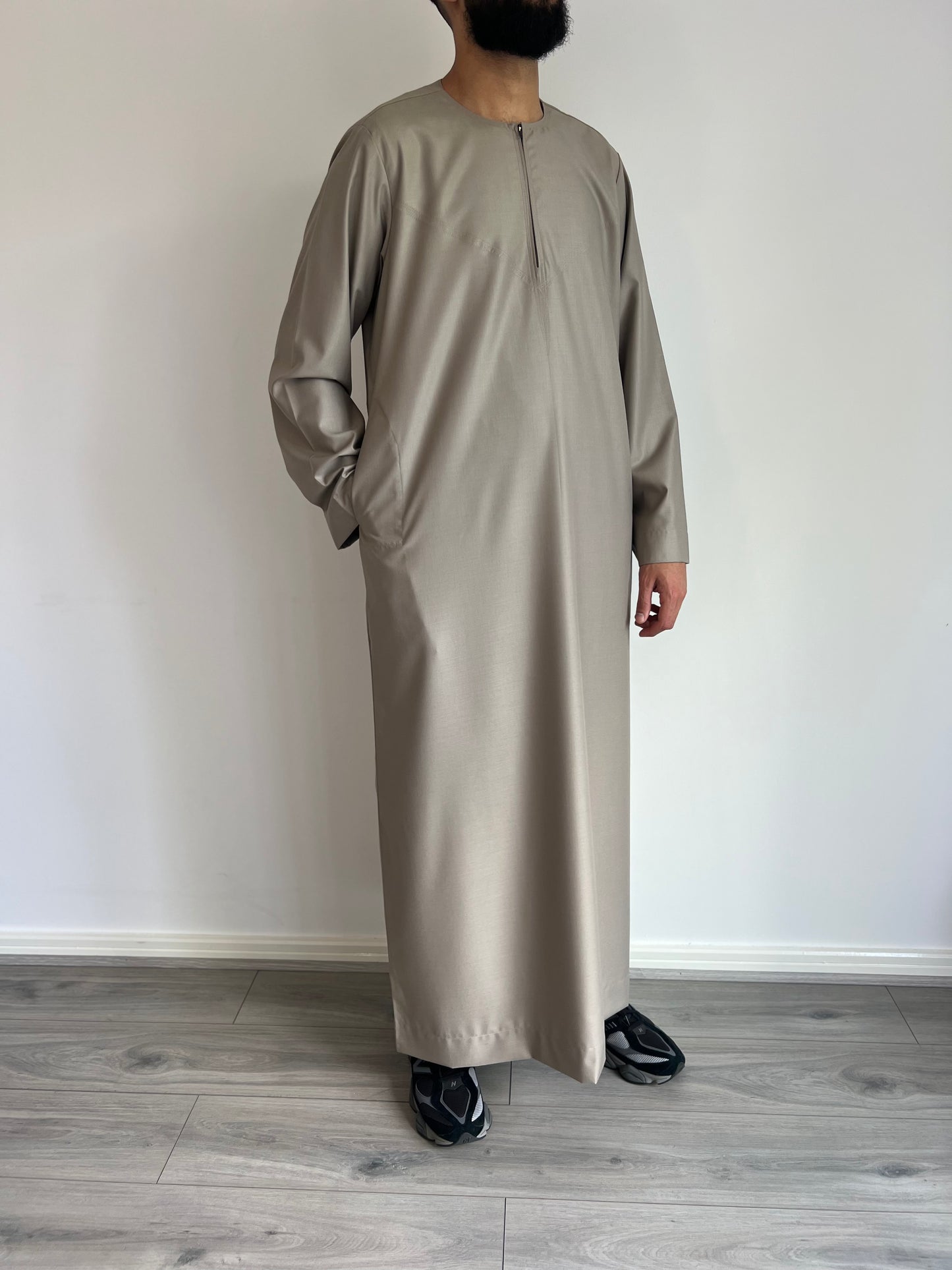 Premium Omani Thobe - Desert Beige